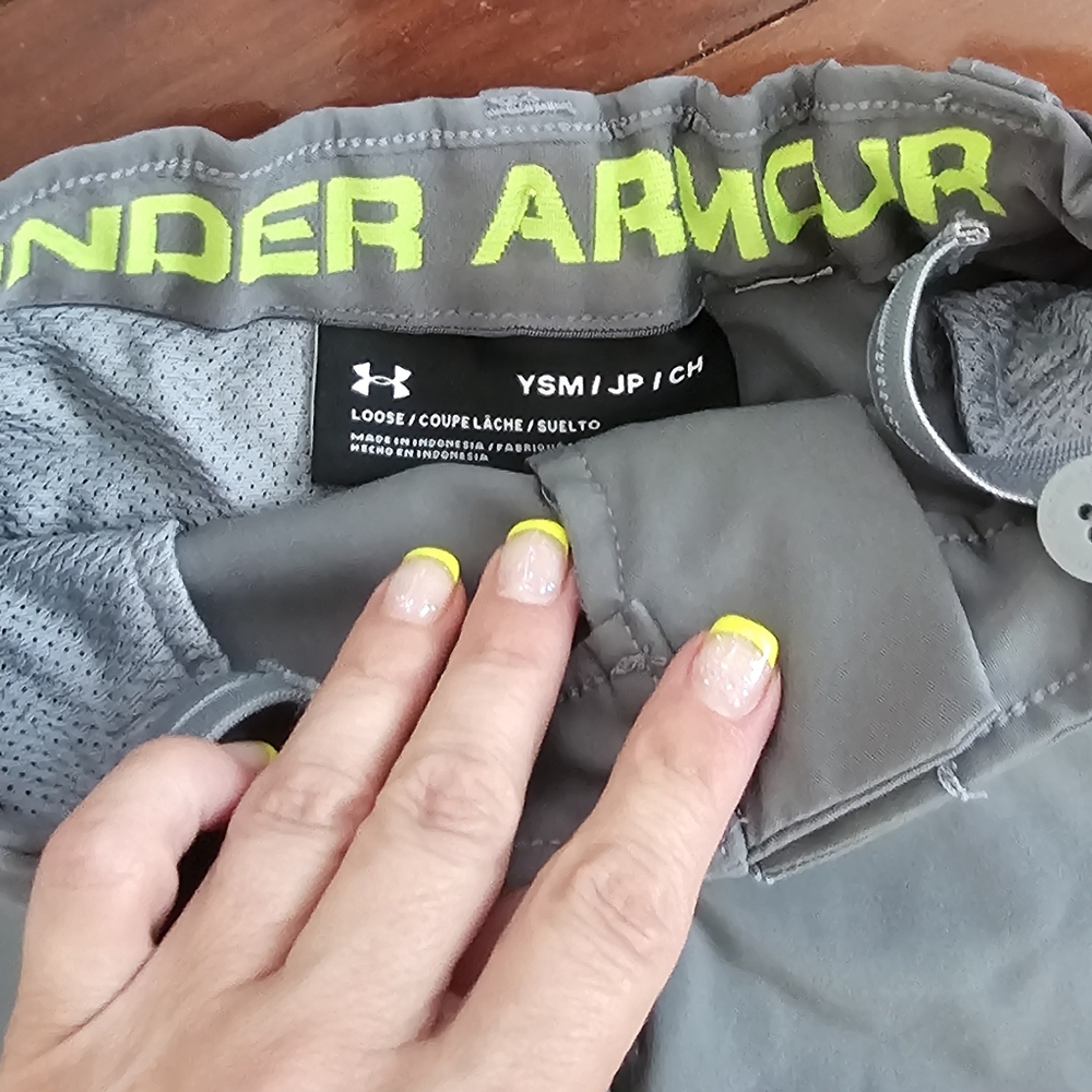 Boys Under Armour Dress Shorts - Picture 4 of 7